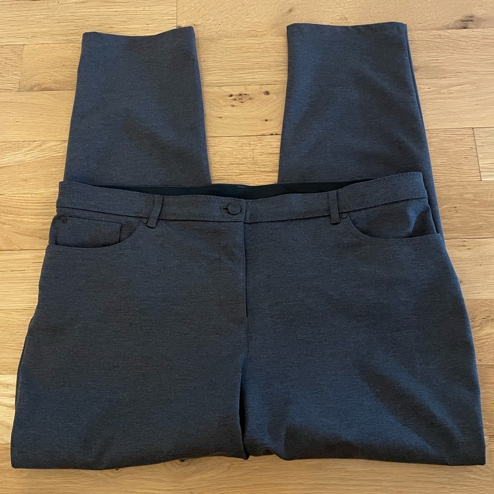 Chicos So Slimming Women’s Gray Pants
